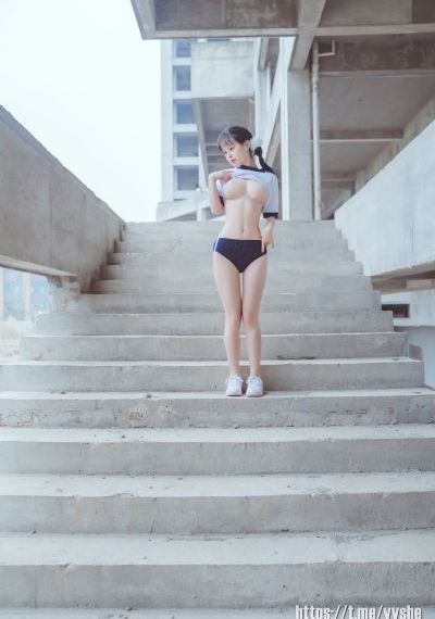 脔到她哭h粗话h上司3p许清然_超清超清免费观看