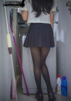 M男专门美脚の诱脚舐め脚责_在线播放-手机免费播放动漫