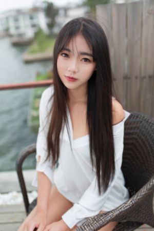 两个男人一个摸一个舔_剧情片电影完整版